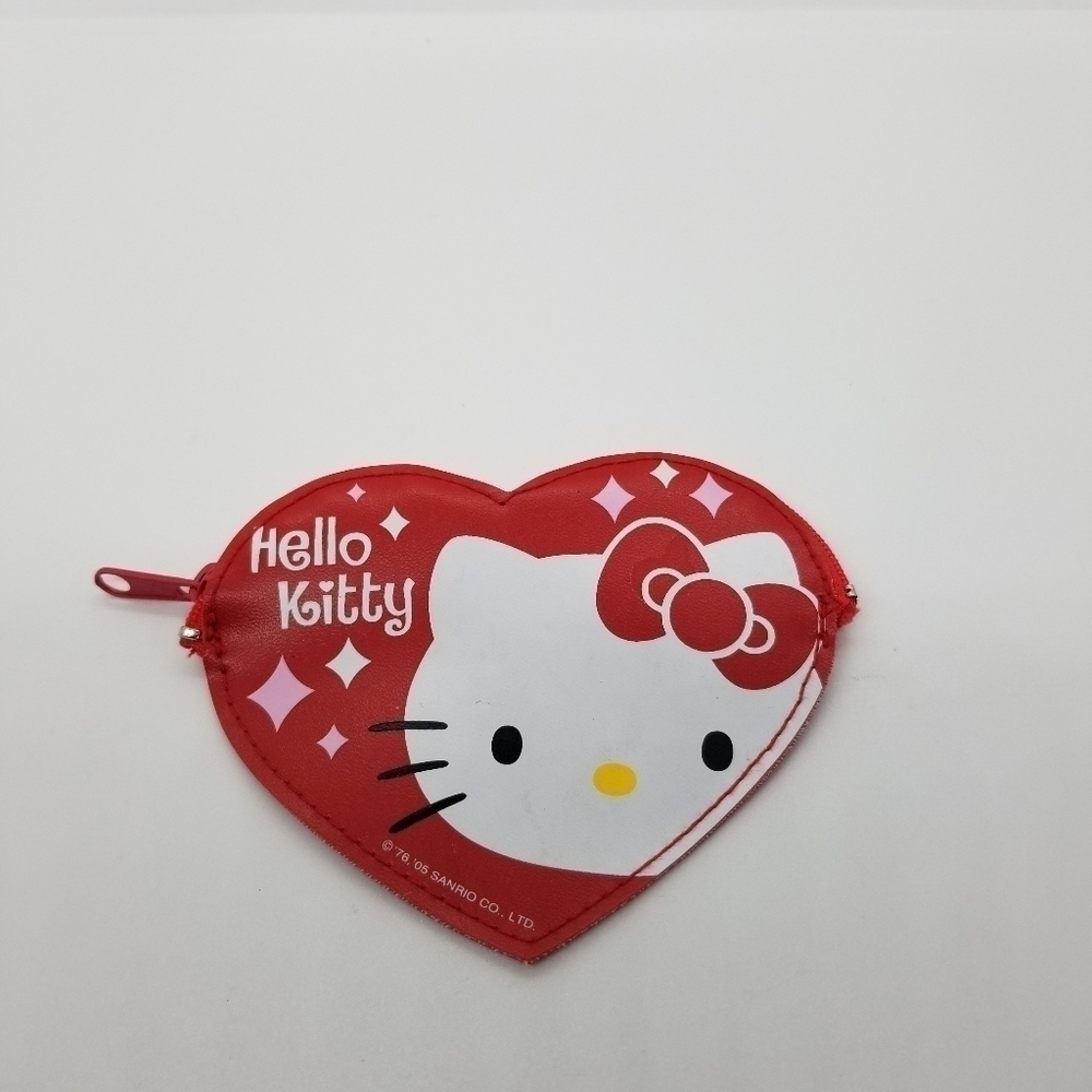 Hello Kitty heart shaped red zip coin purse